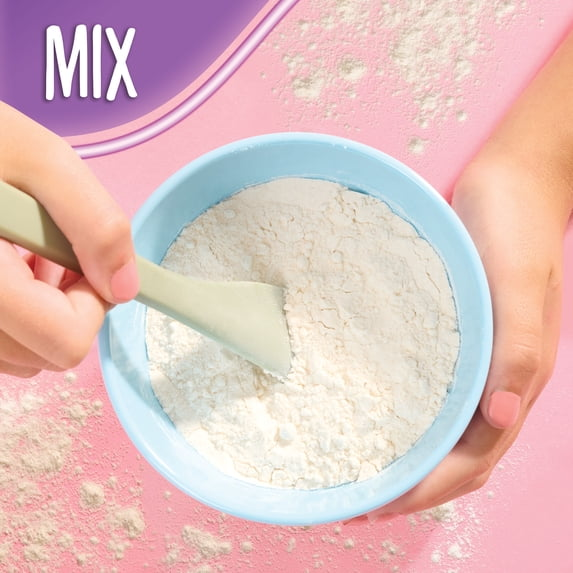 Easy Bake Ultimate Electric Oven Toy