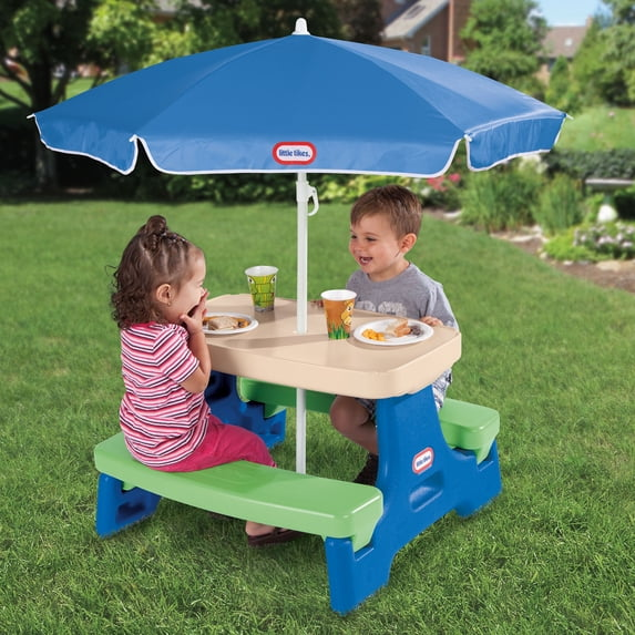 Little Tikes Outdoor Portable Kids Picnic Table with Umbrella