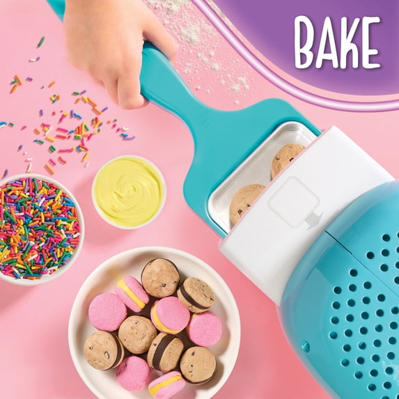 Easy Bake Ultimate Electric Oven Toy