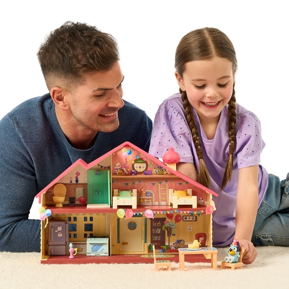 Bluey's Celebration Home, Celebrate Bluey's Birthday with 11 Play Pieces