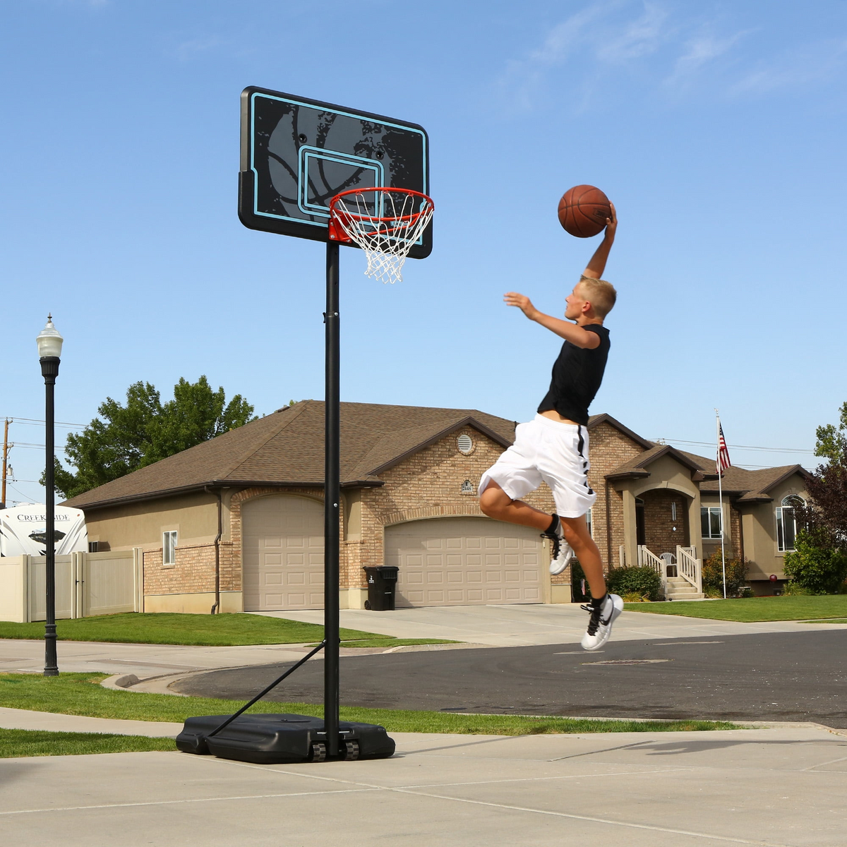 Lifetime 44-Inch Impact Portable Basketball Hoop with Telescoping Adjustment & Classic Rim